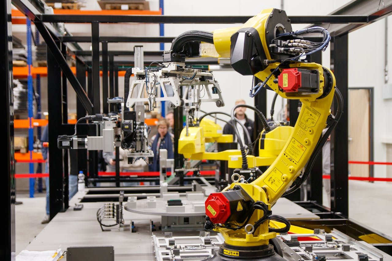 Industriële automatisering in de bouw: waarom bijscholing onmisbaar wordt